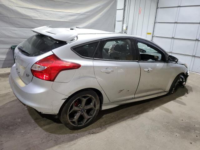 Ford Focus St Image 2