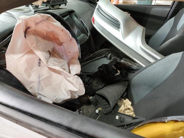 Ford Focus St Image 11