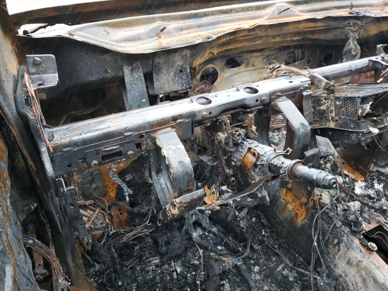 Subaru Legacy 2.5i Image 12