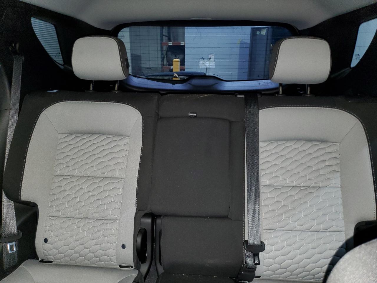 Chevrolet Equinox Ls Image 6