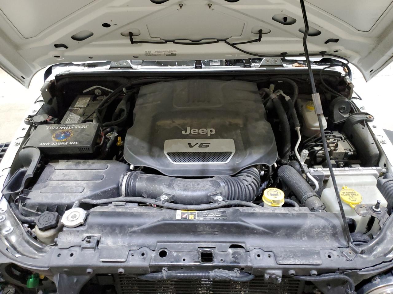 Jeep Wrangler Sport Image 11