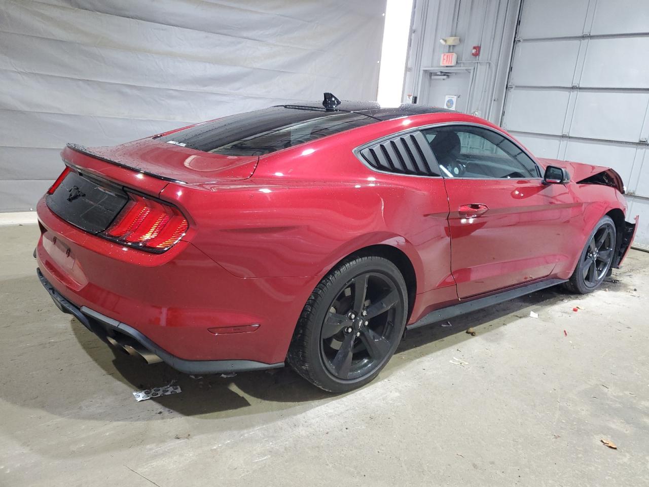 Ford Mustang Image 12