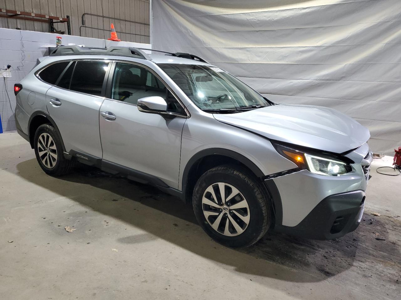 Subaru Outback Premium Image 7