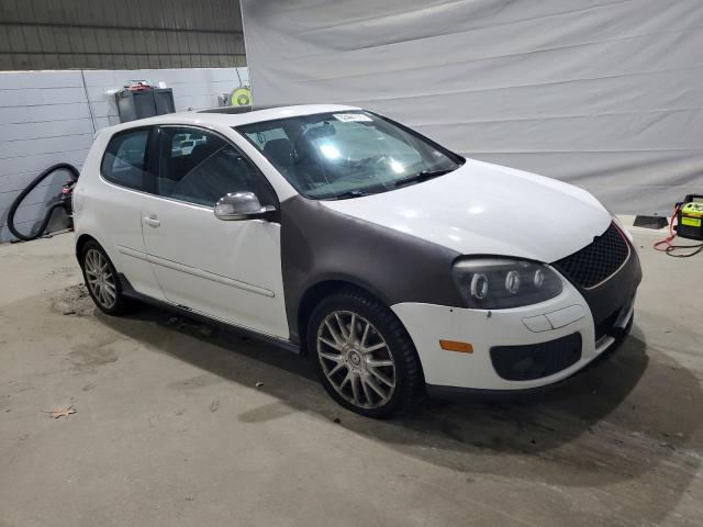 Volkswagen GTI Image 5