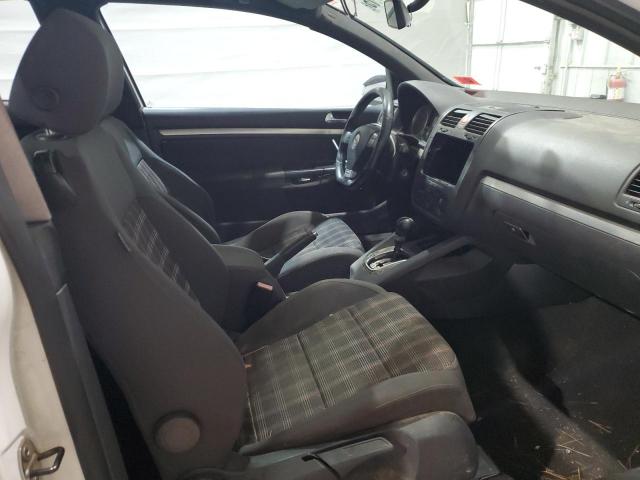 Volkswagen GTI Image 7