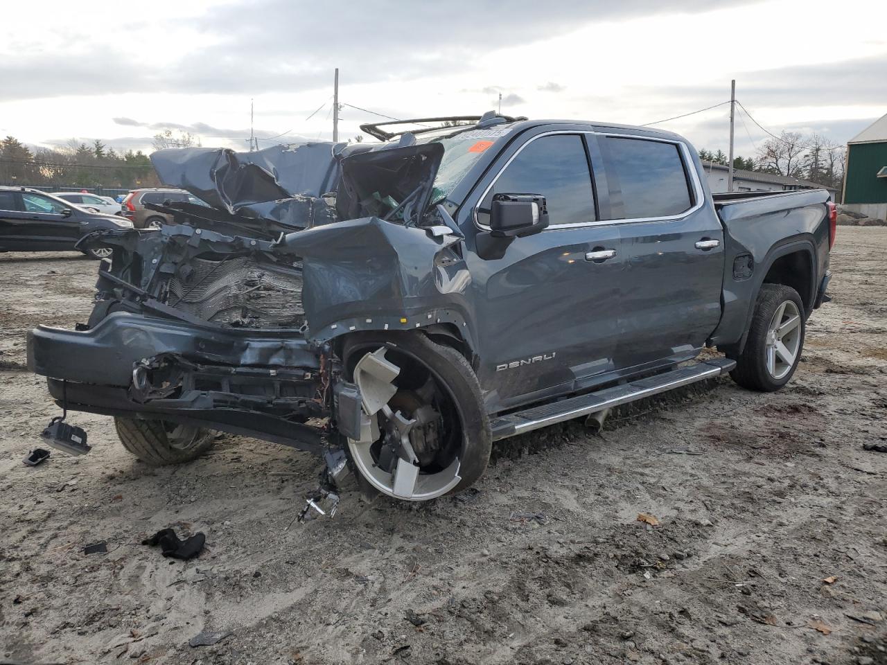 GMC Sierra K1500 Denali Image 1