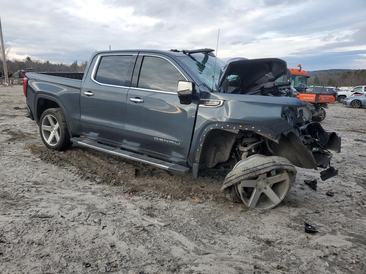 GMC Sierra K1500 Denali Image 11