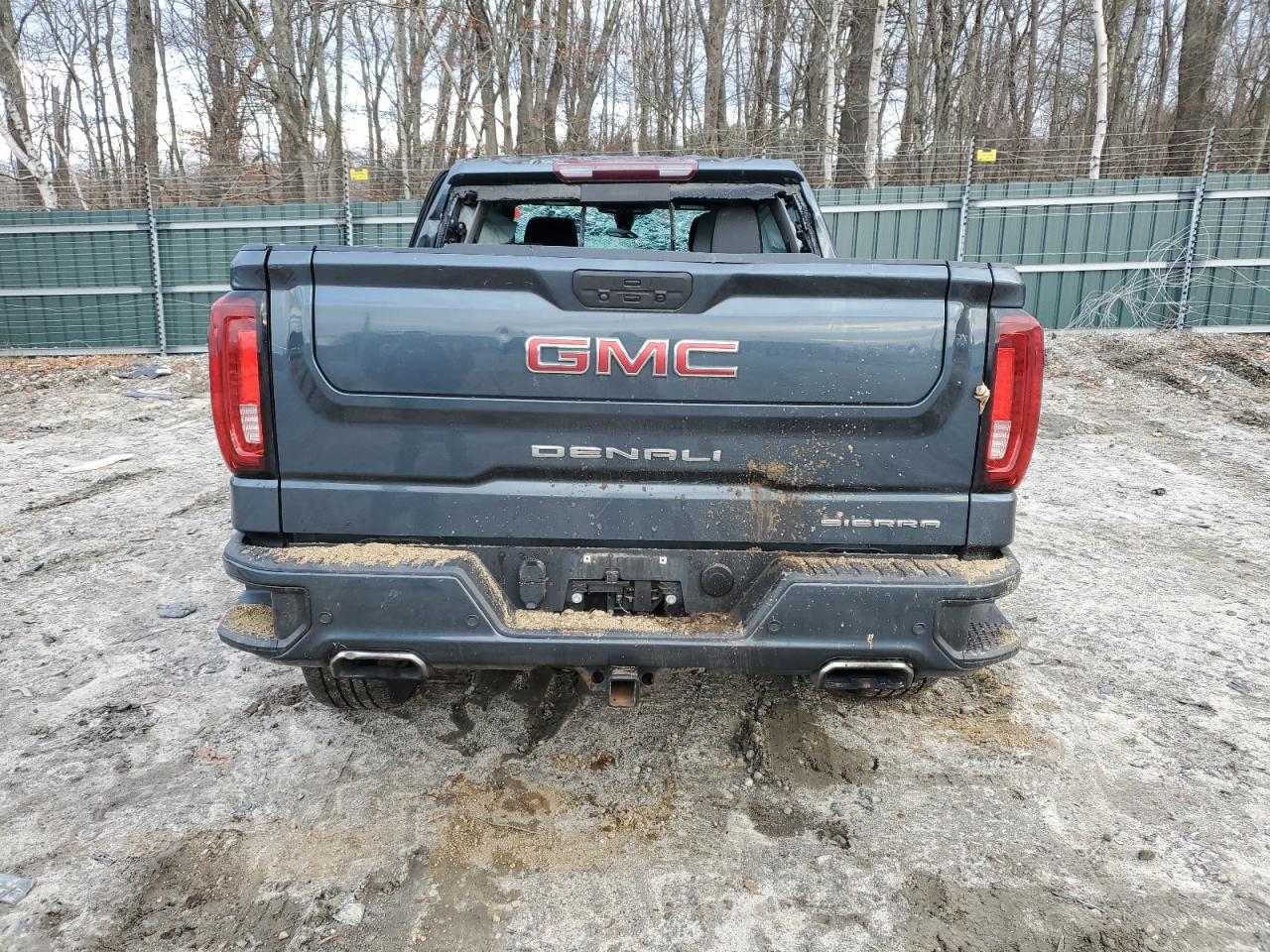 GMC Sierra K1500 Denali Image 7