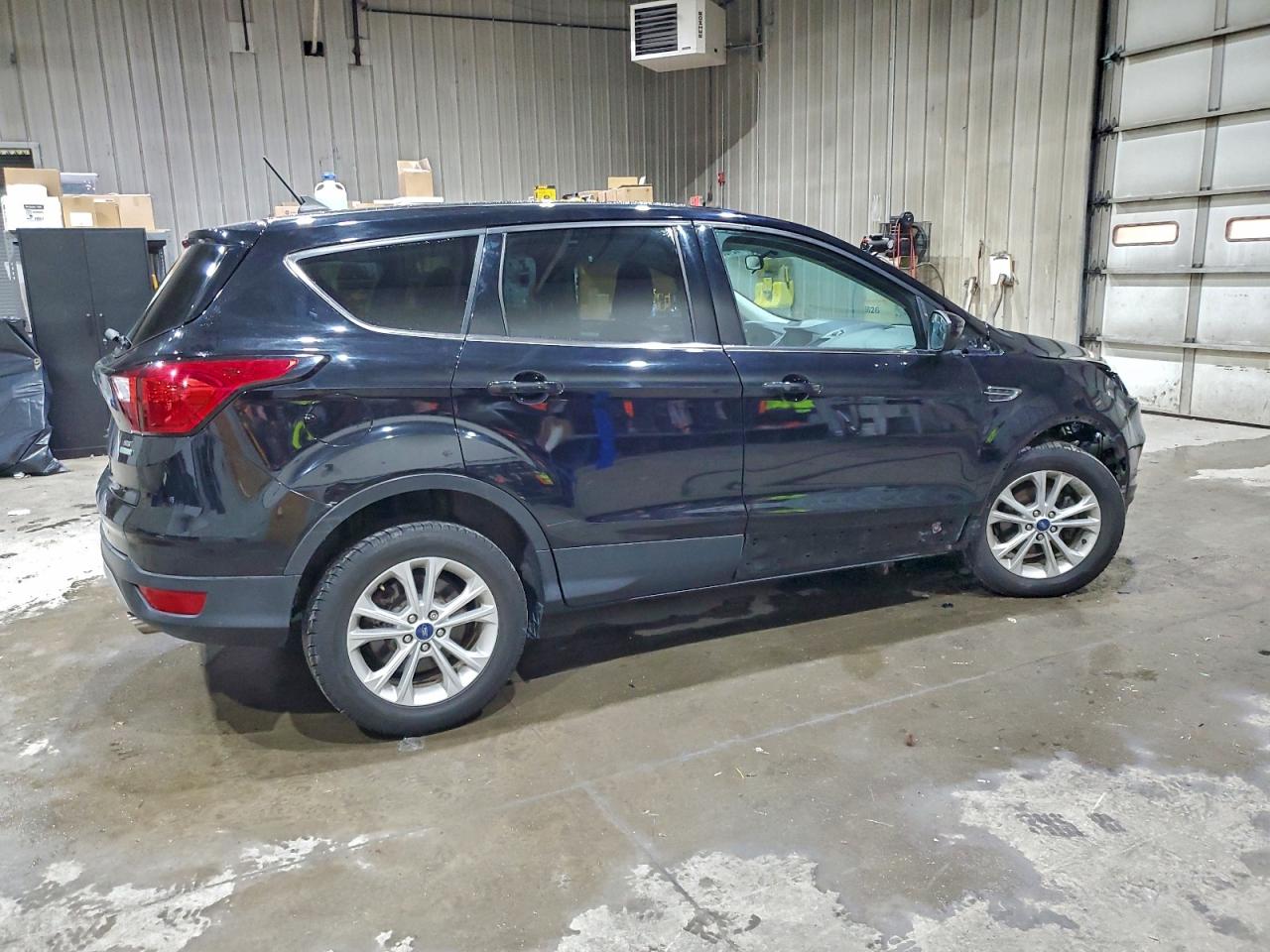 Ford Escape Se Image 4