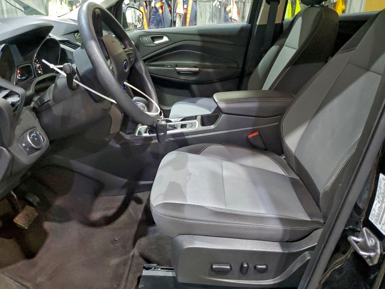 Ford Escape Se Image 13