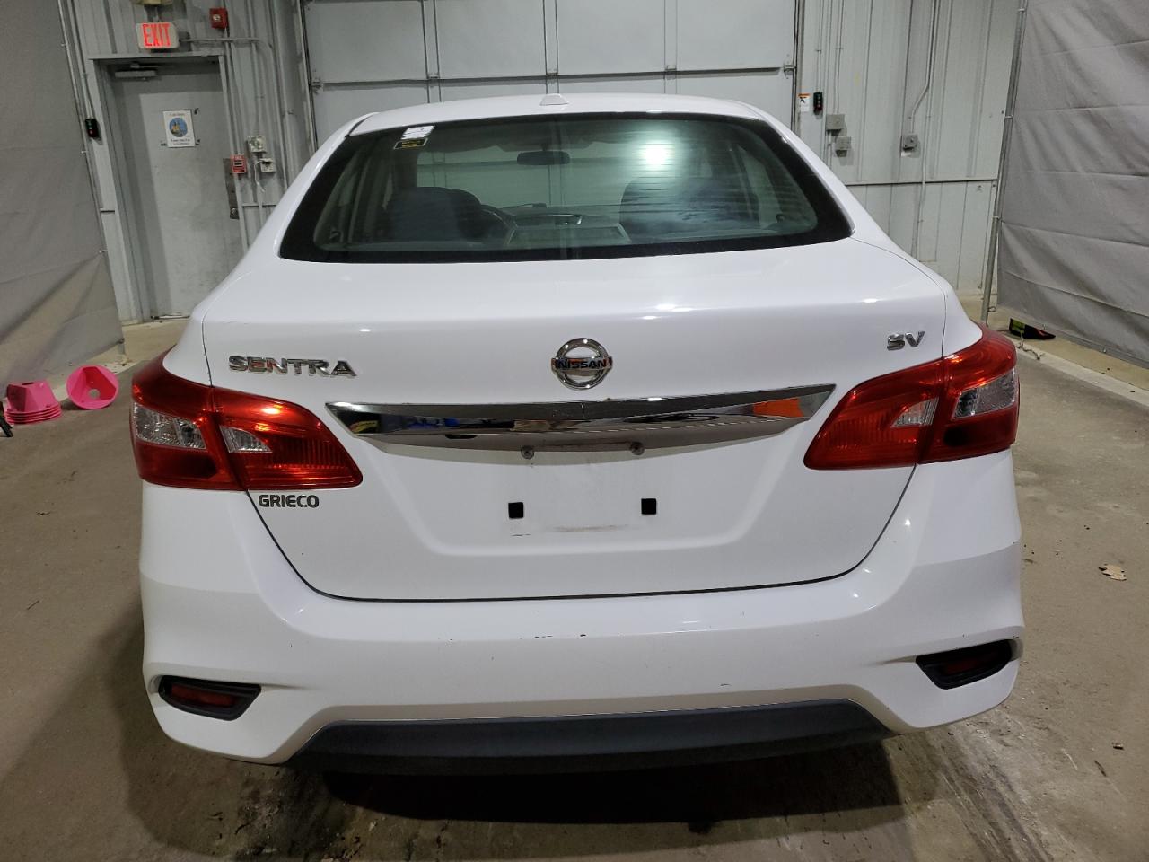 Nissan Sentra S Image 12