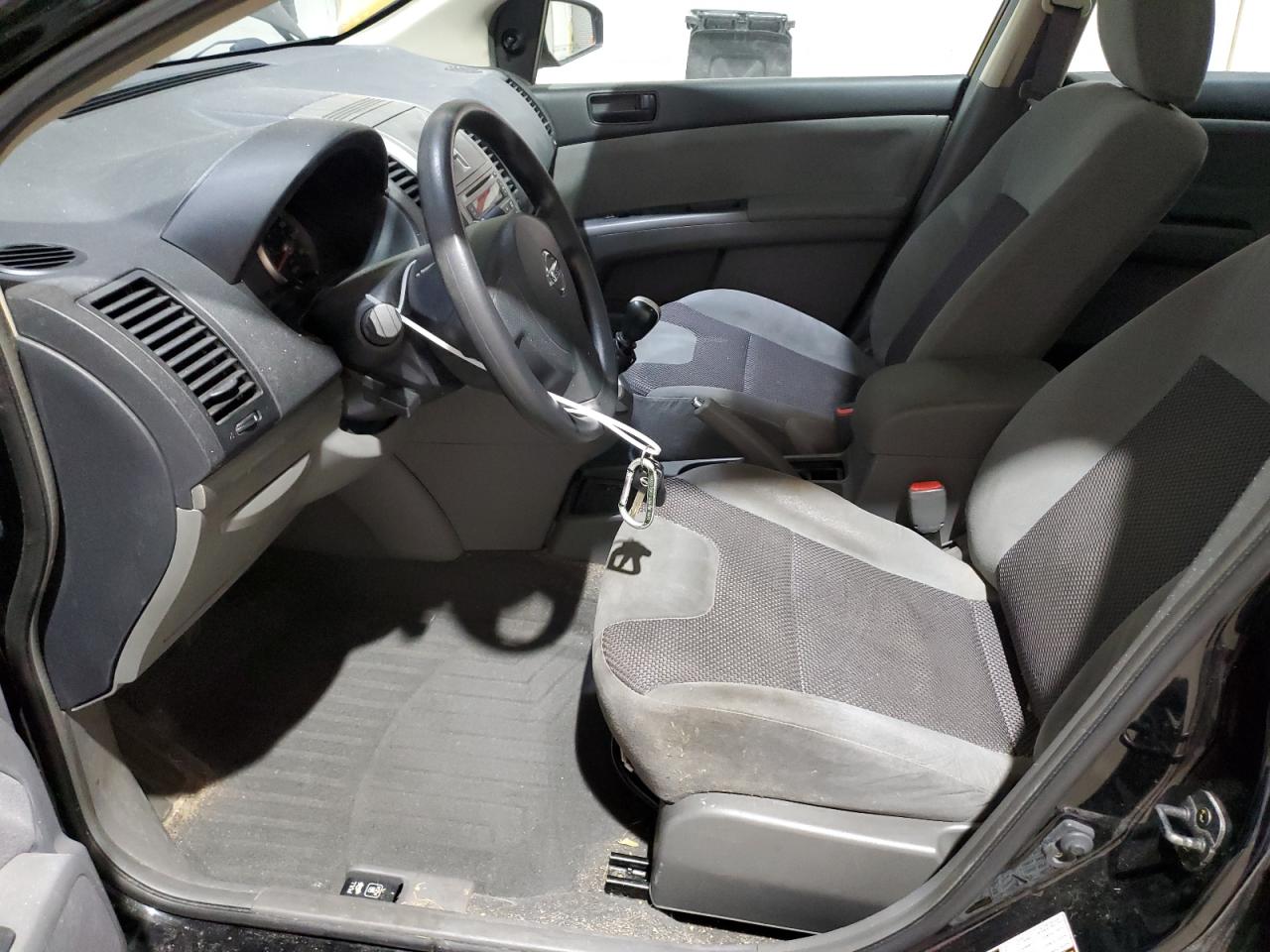 Nissan Sentra 2.0 Image 8