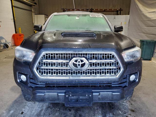 Toyota Tacoma Access Cab Image 12