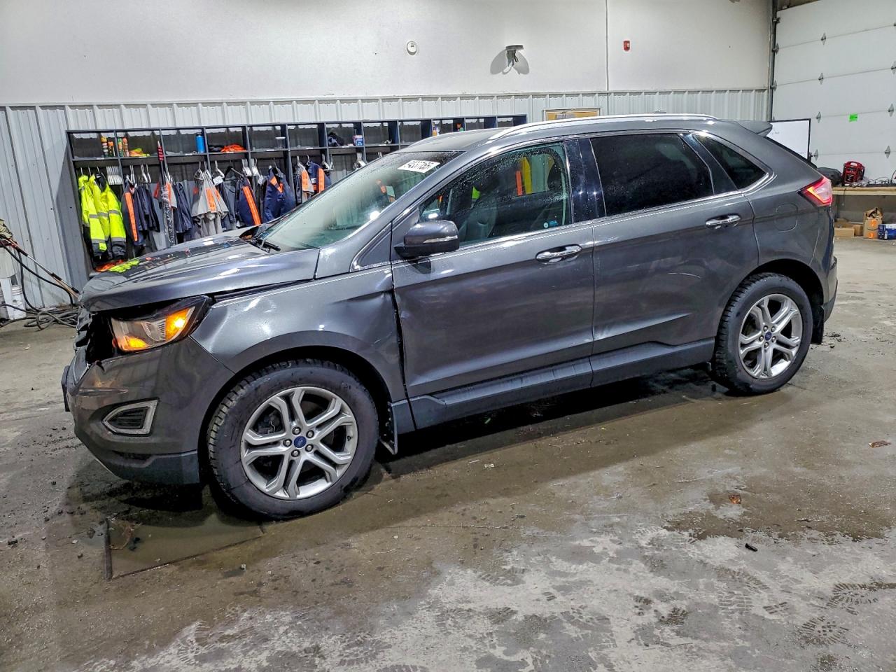 Ford Edge Titanium Image 1