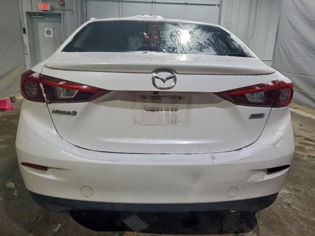 Mazda 3 Grand Touring Image 13