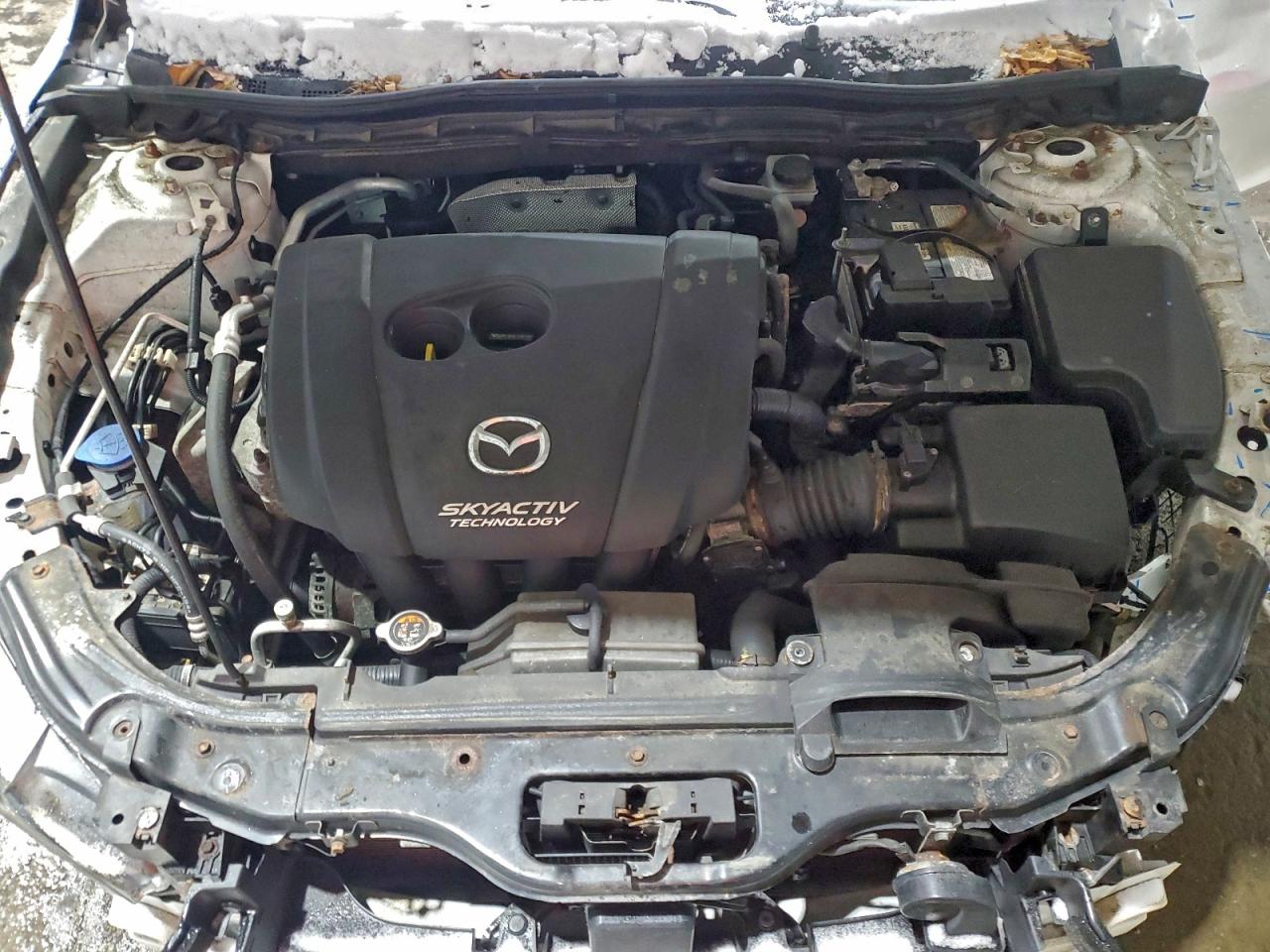 Mazda 3 Grand Touring Image 8