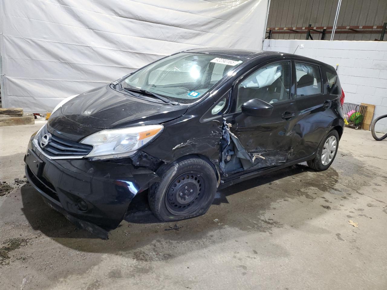 Nissan Versa S Image 1
