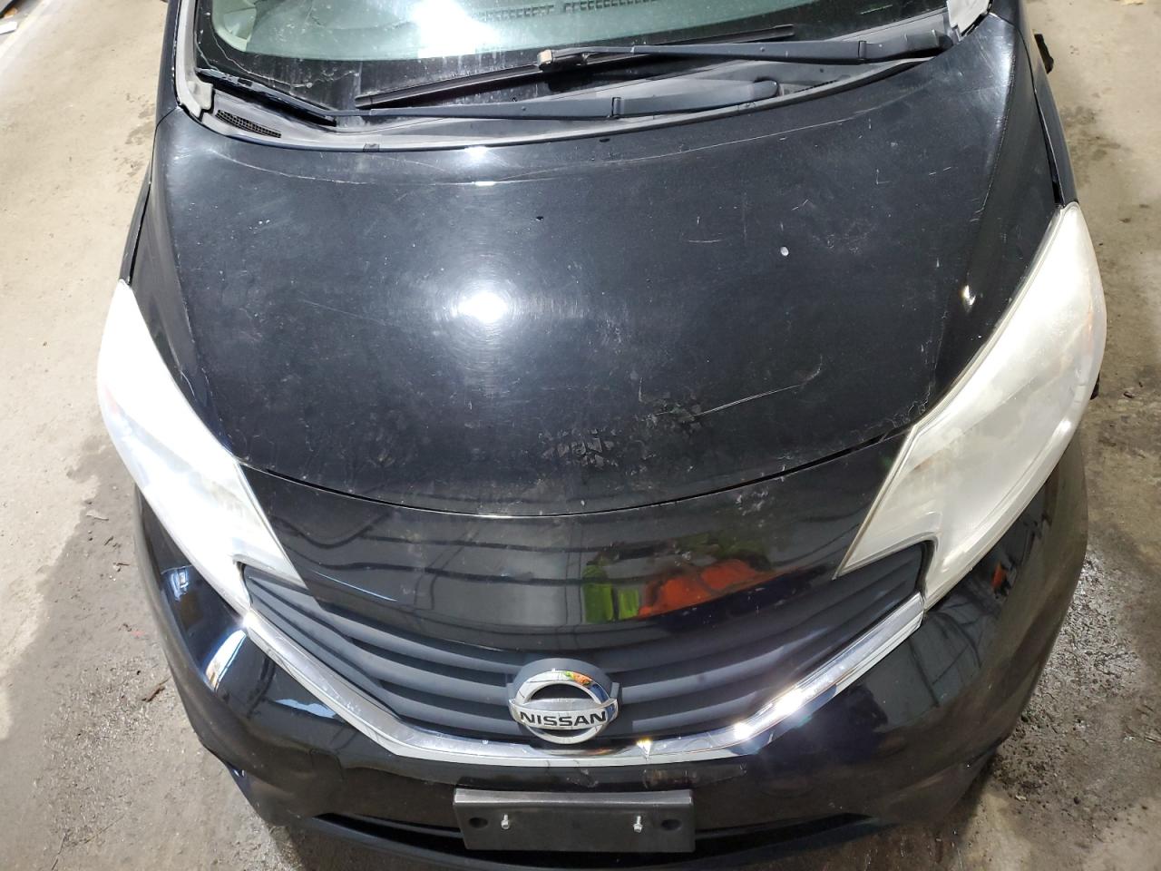 Nissan Versa S Image 11