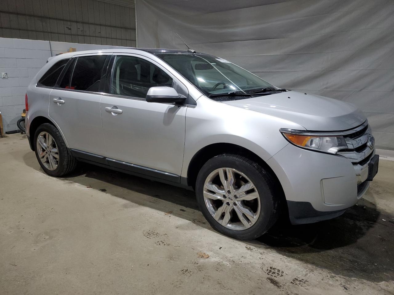 Ford Edge Limited Image 10