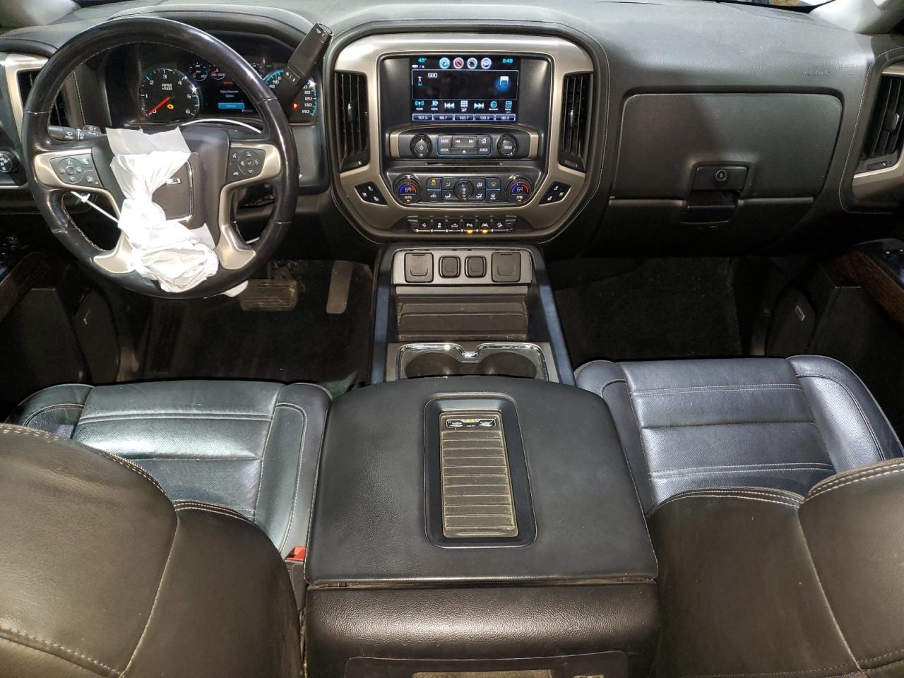 GMC Sierra K1500 Denali Image 7