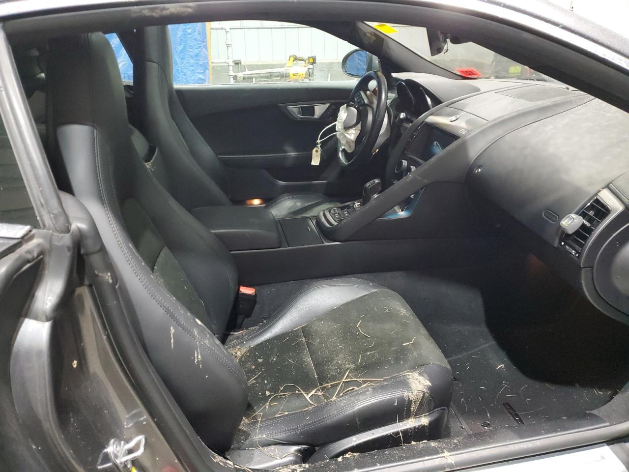 Jaguar F-TYPE S Image 12