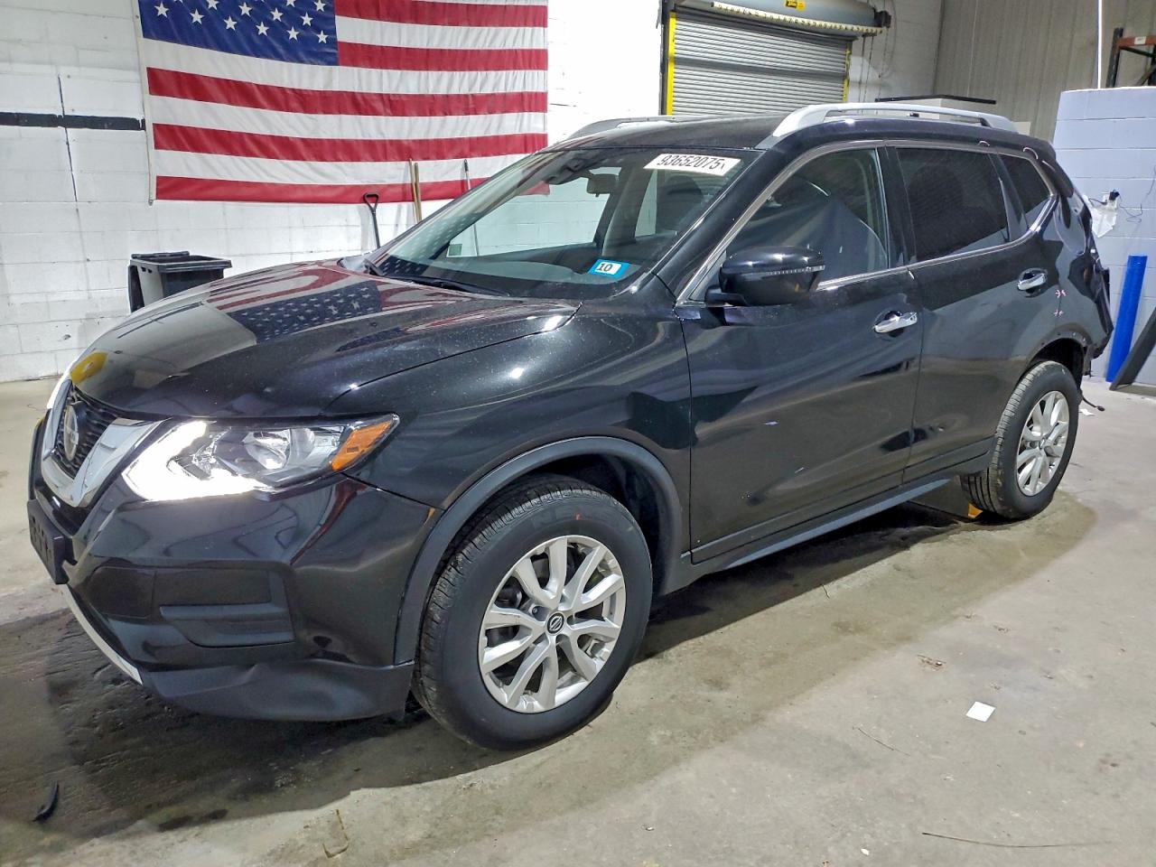 Nissan Rogue S Image 1
