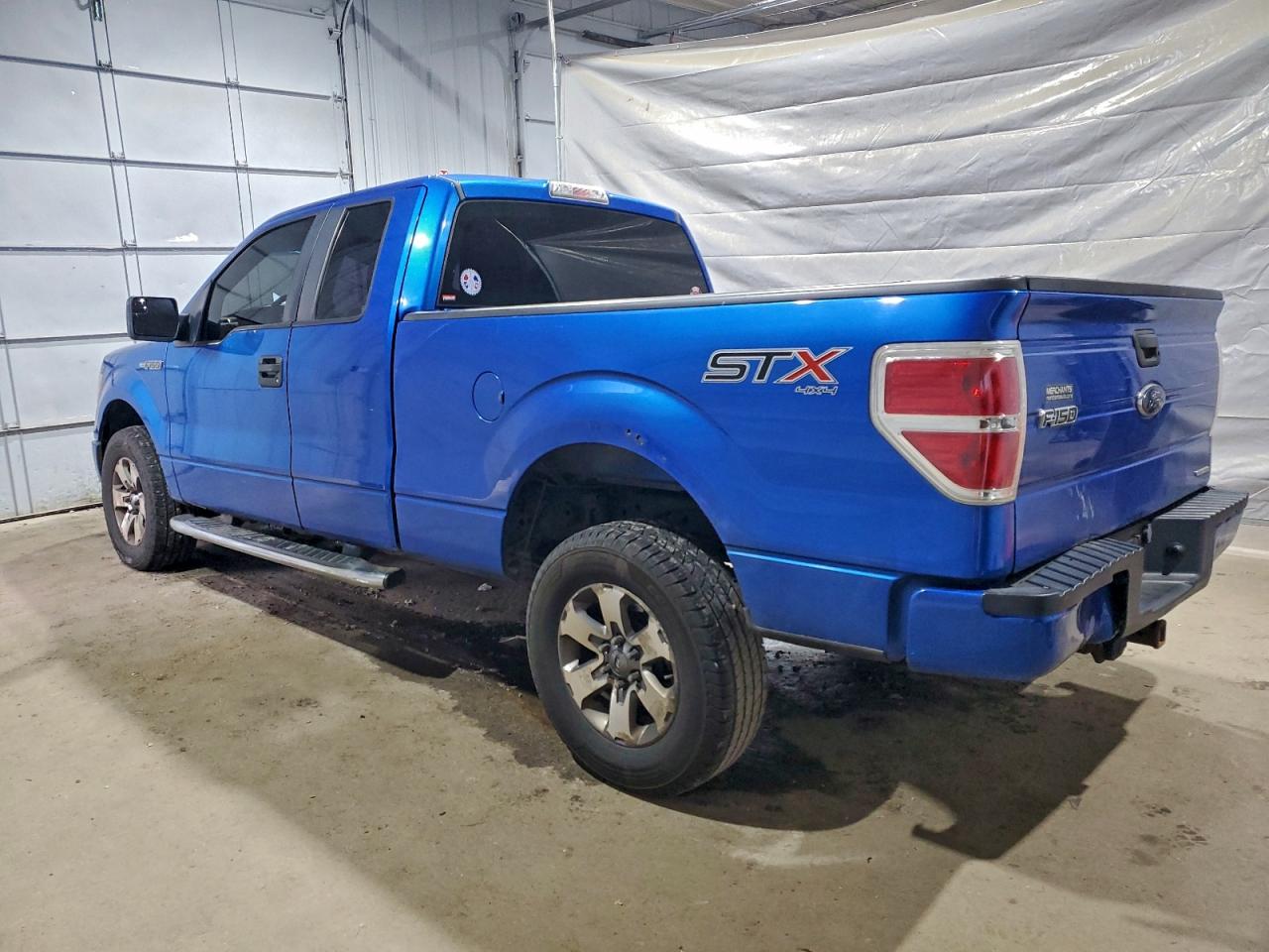 Ford F-150 Super Cab Image 2