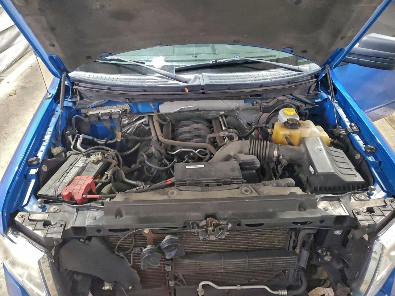 Ford F-150 Super Cab Image 11