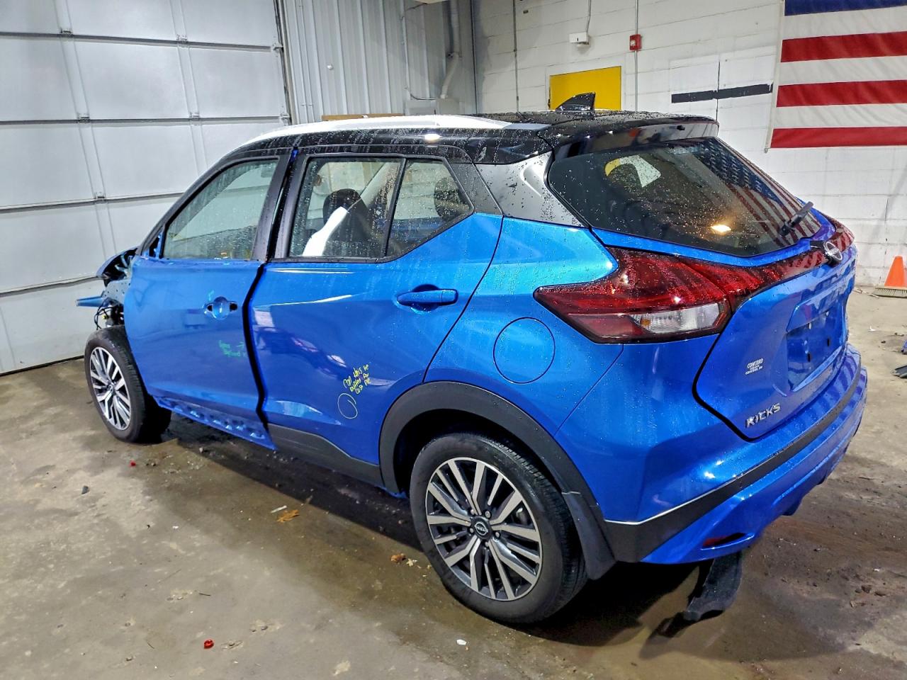 Nissan Kicks Sv Image 3