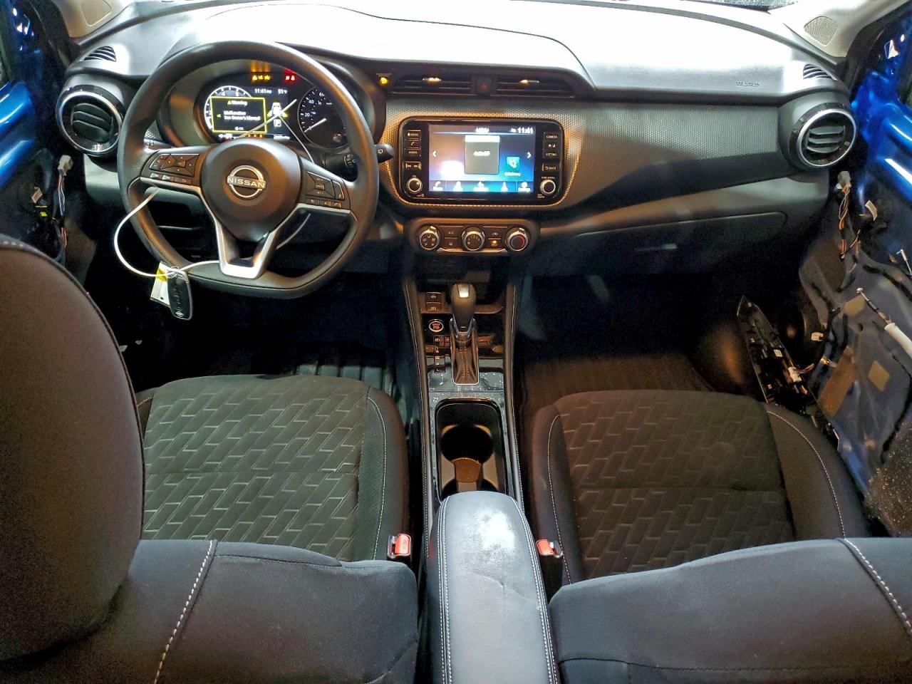 Nissan Kicks Sv Image 9