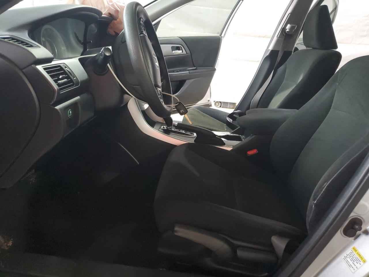 Honda Accord Lx Image 11