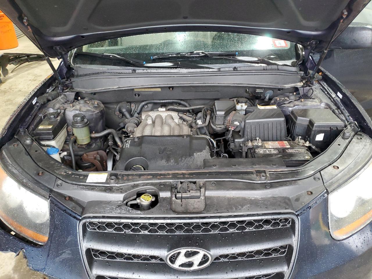 Hyundai SANTA FE Gls Image 6