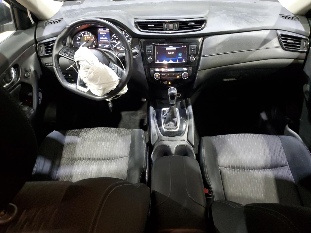 Nissan Rogue S Image 6