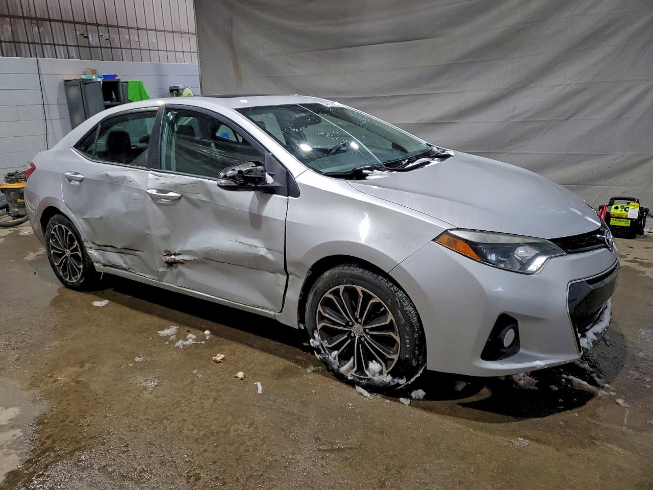 Toyota Corolla L Image 4