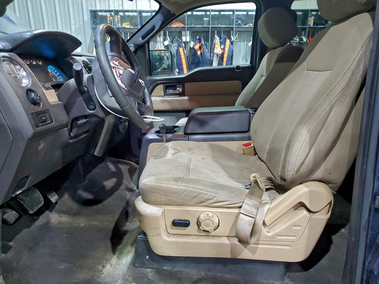 Ford F-150 Supercrew Image 12