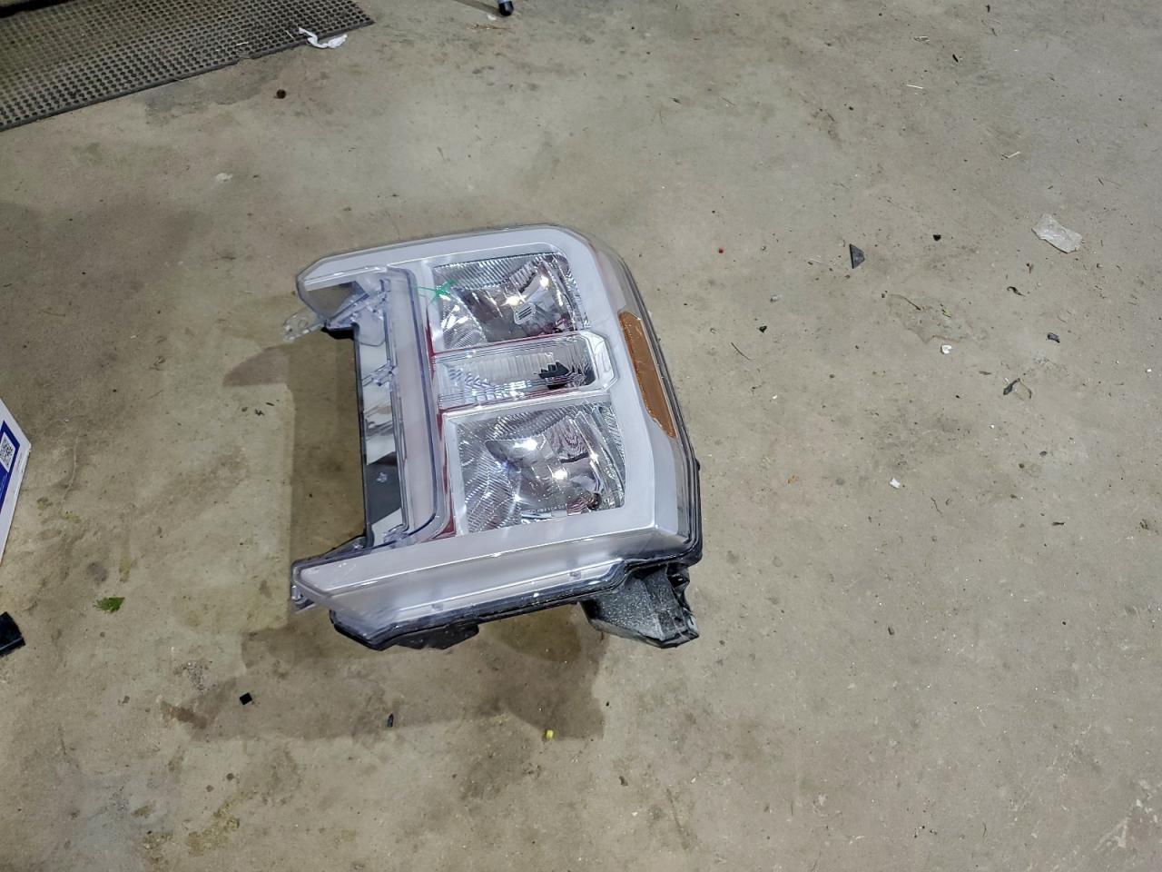 Ford F-250 Super Duty Image 13