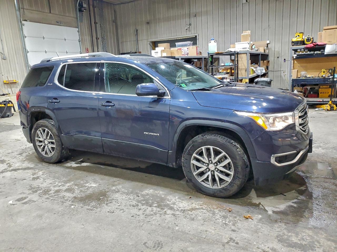 GMC Acadia Sle Image 13