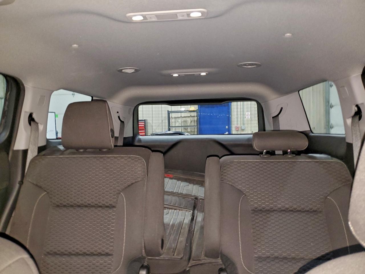 GMC Acadia Sle Image 2