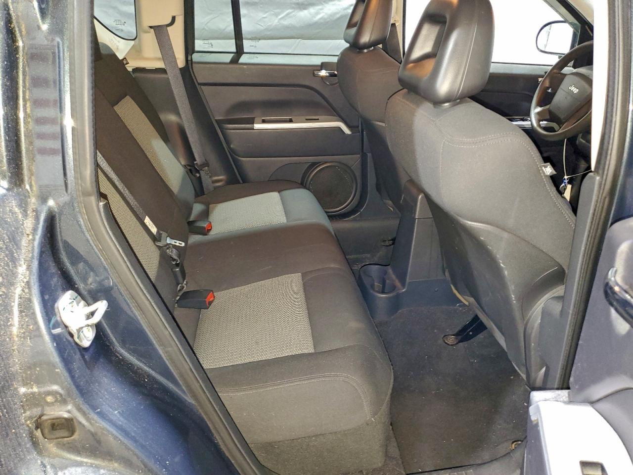 Jeep Compass Sport Image 8