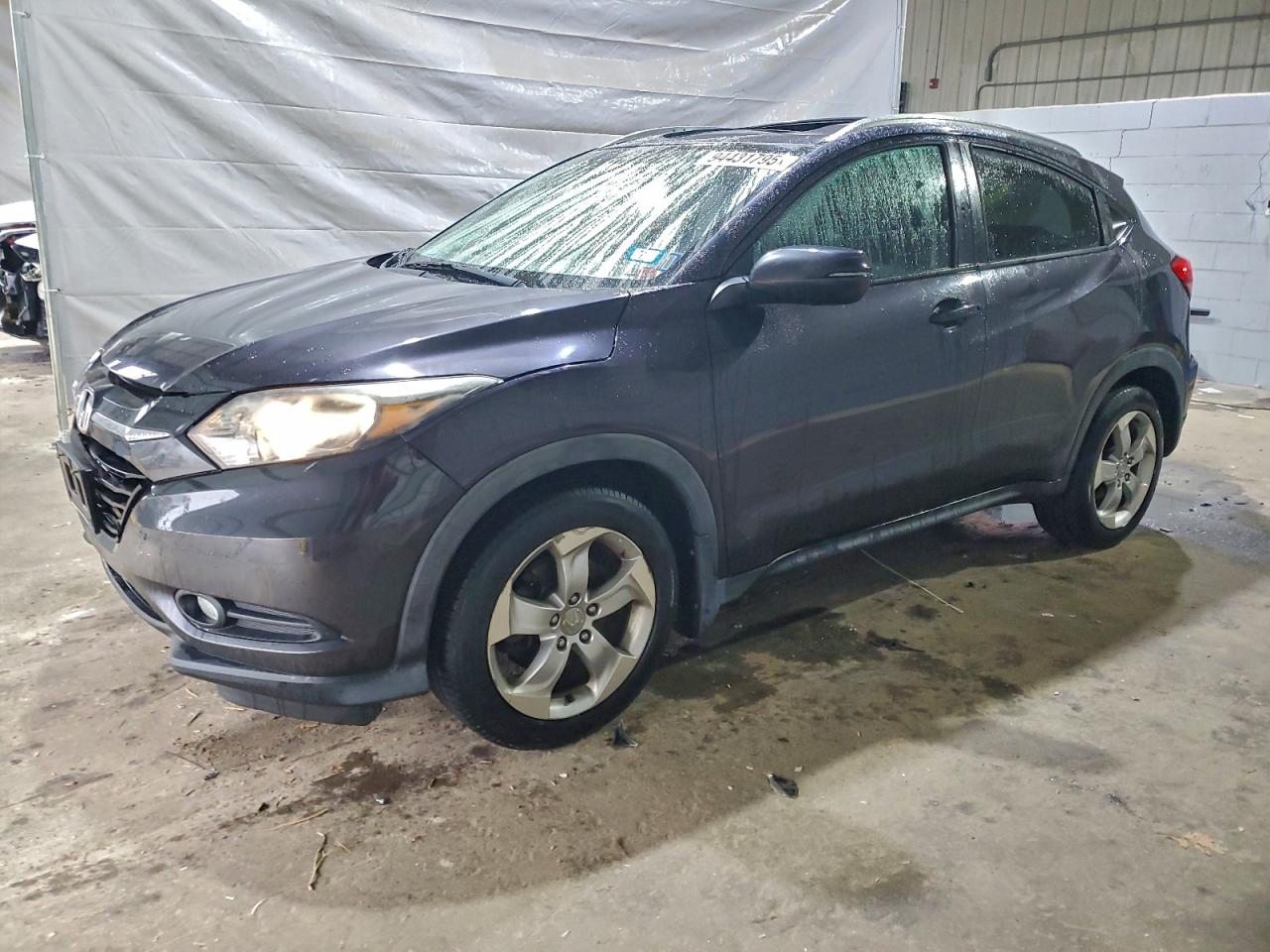Honda HR-V Exl Image 1