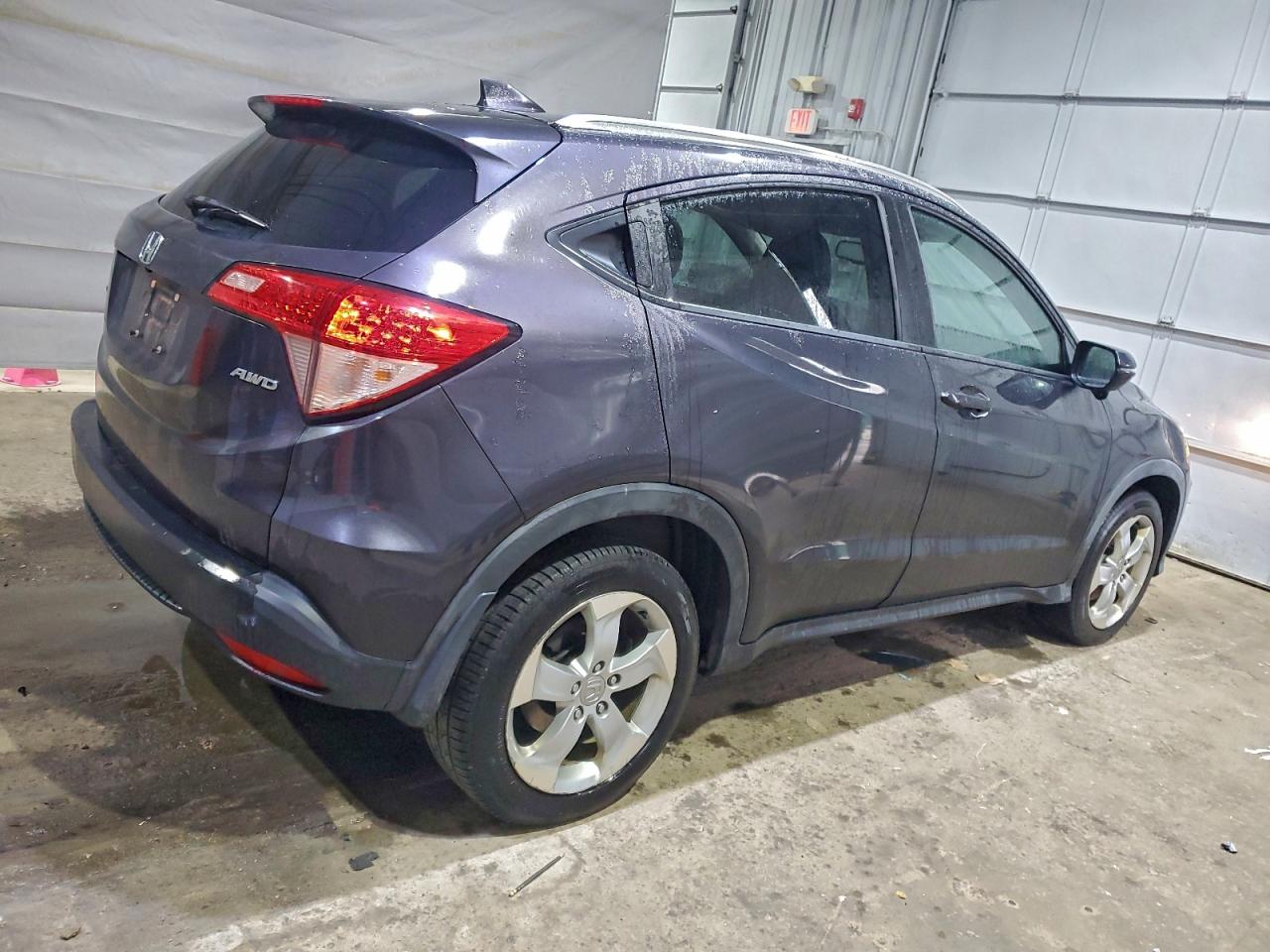 Honda HR-V Exl Image 9