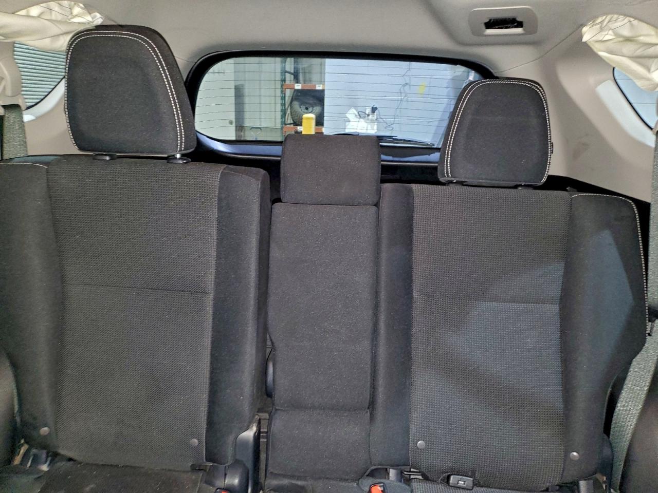 Toyota RAV4 Xle Image 10