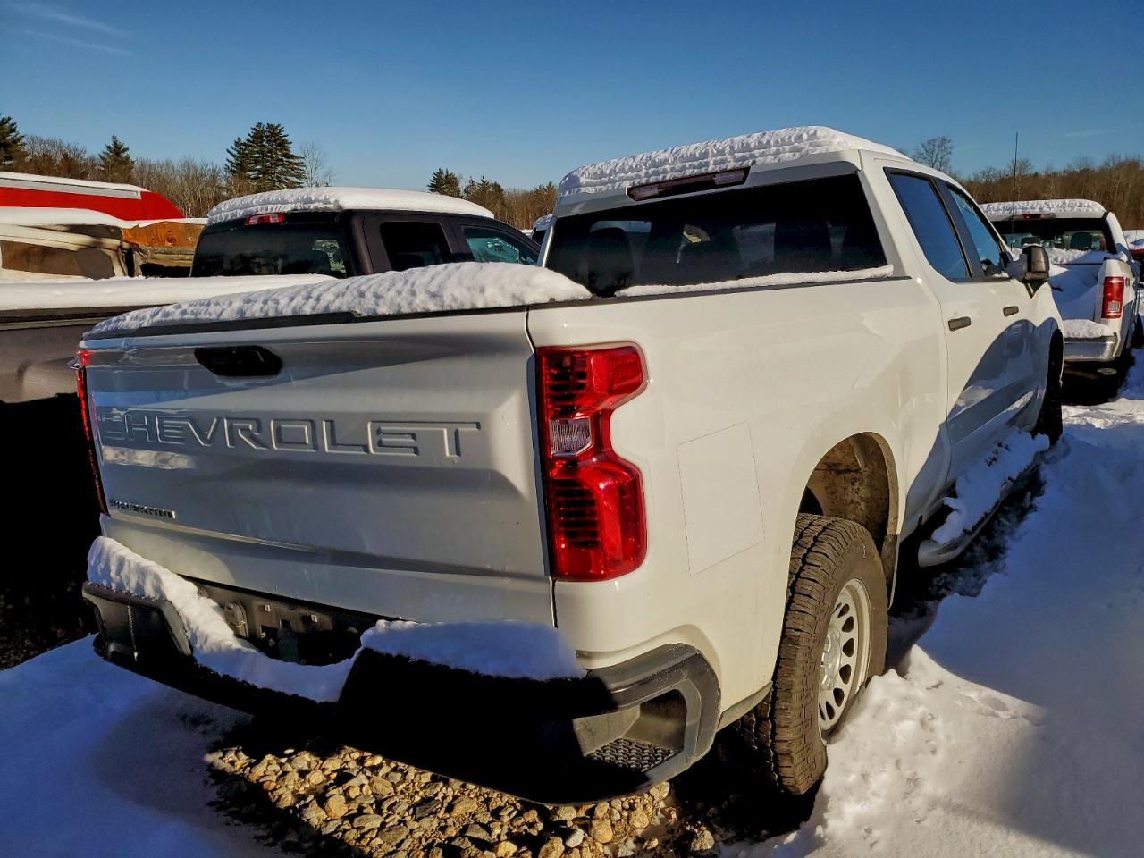 Chevrolet Silverado K1500 Image 9