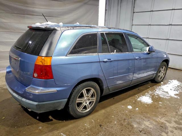 Chrysler Pacifica Touring Image 7