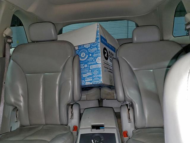 Chrysler Pacifica Touring Image 13