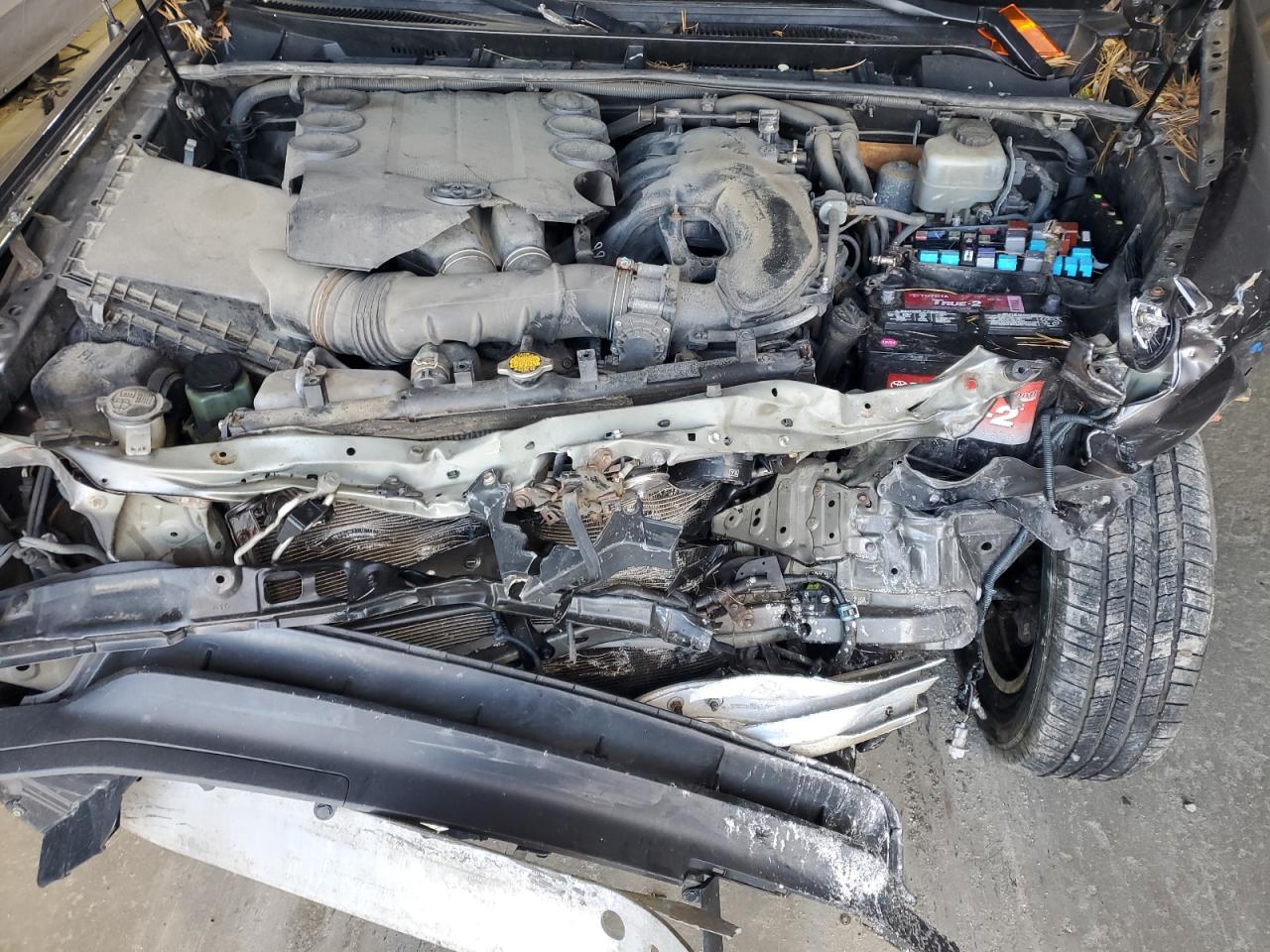 Toyota 4Runner Sr5 Image 9