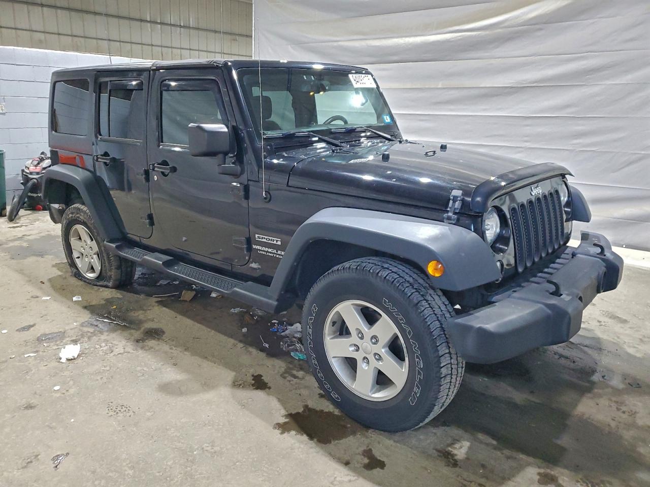 Jeep Wrangler Sport Image 4