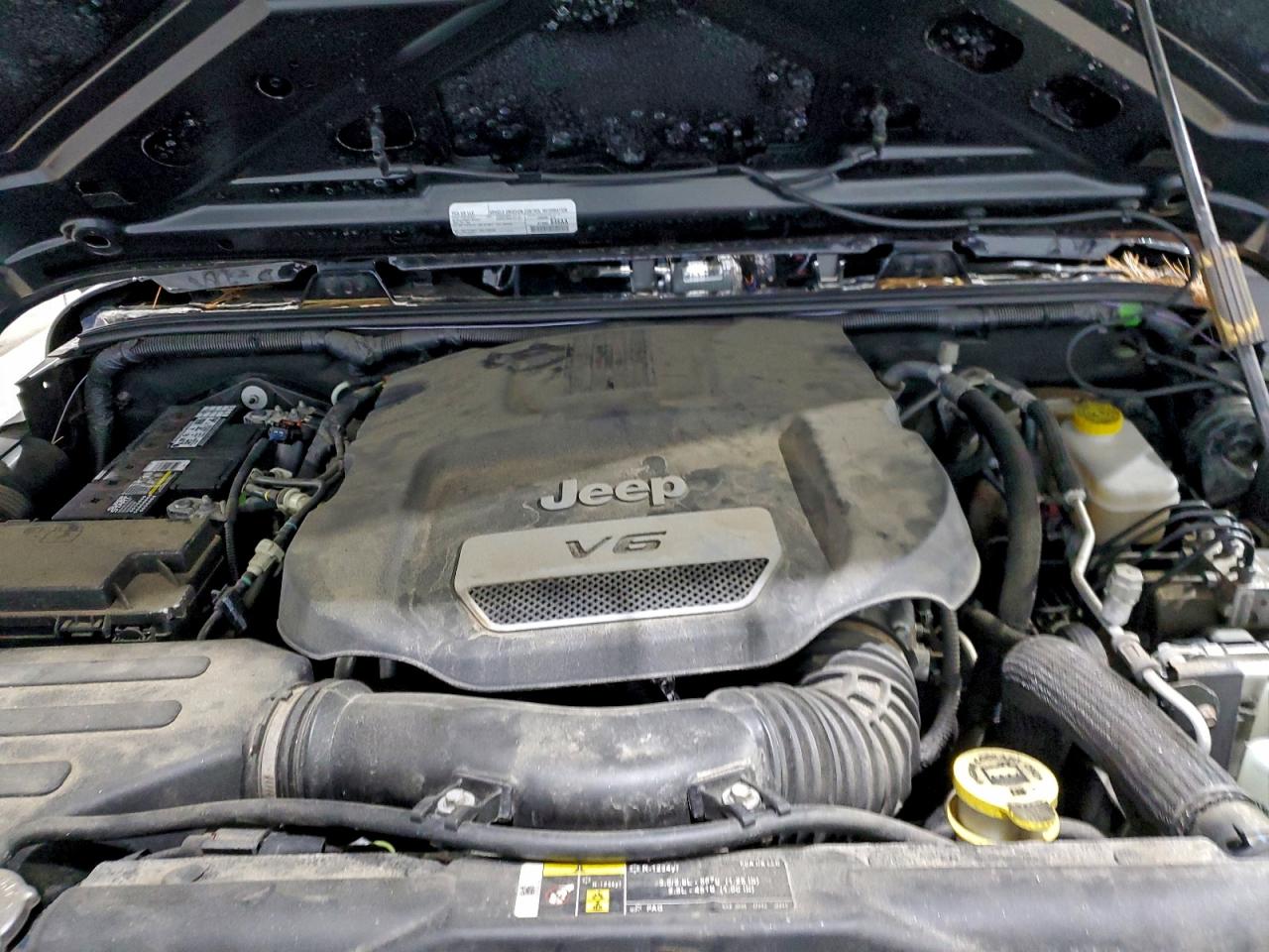 Jeep Wrangler Sport Image 8