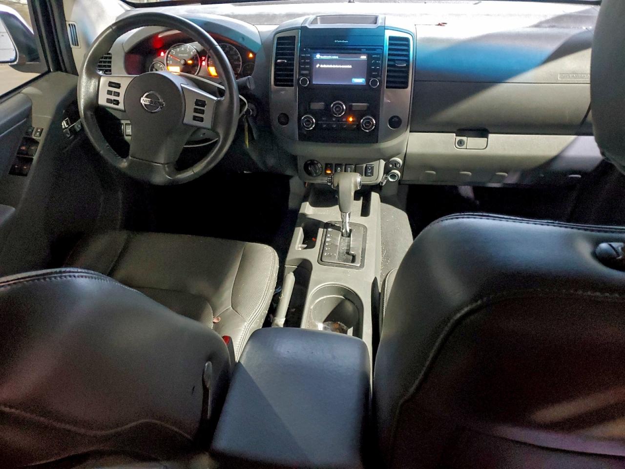 Nissan Frontier S Image 5