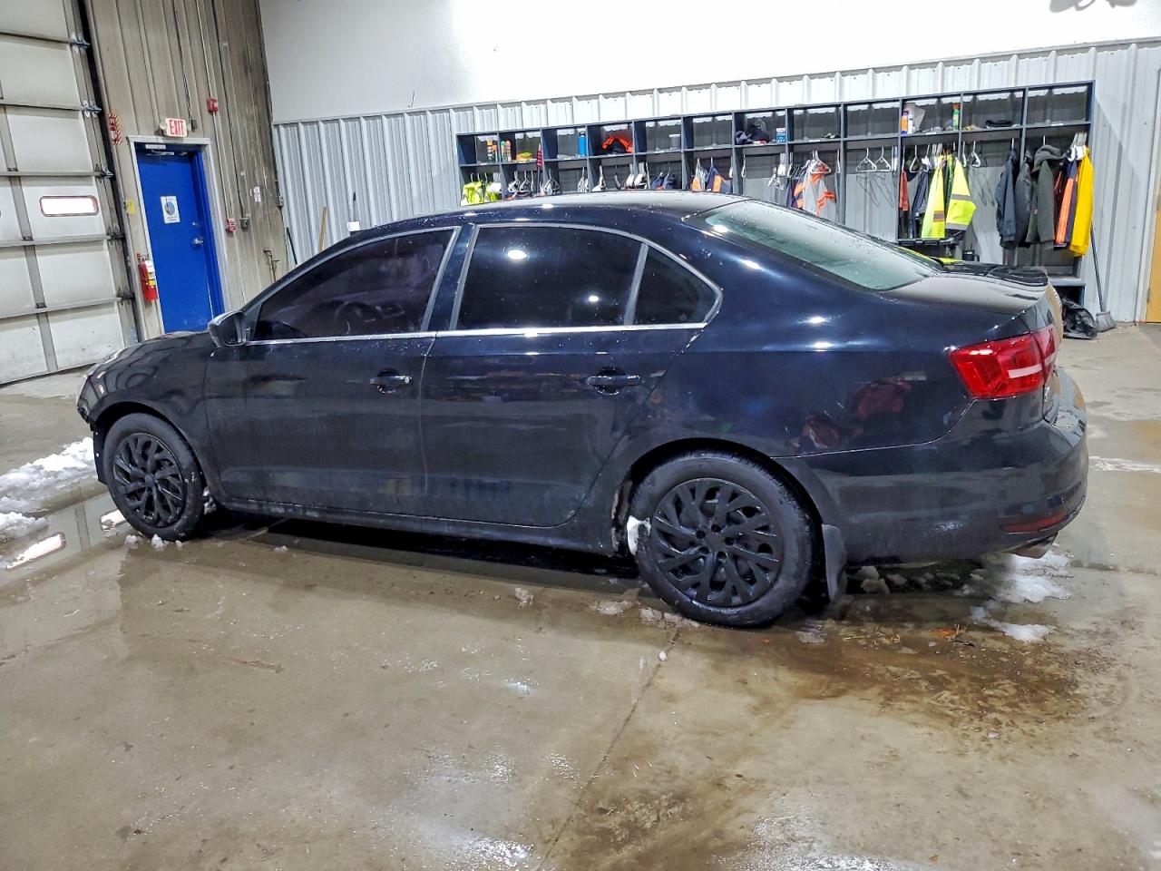 Volkswagen Jetta S Image 5